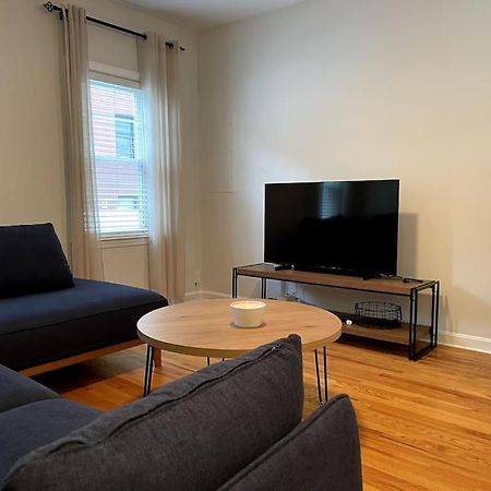 Lovely Two Bedroom Condo In South Boston Exterior foto