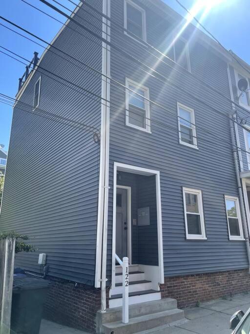 Lovely Two Bedroom Condo In South Boston Exterior foto