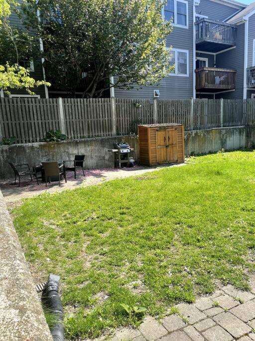Lovely Two Bedroom Condo In South Boston Exterior foto