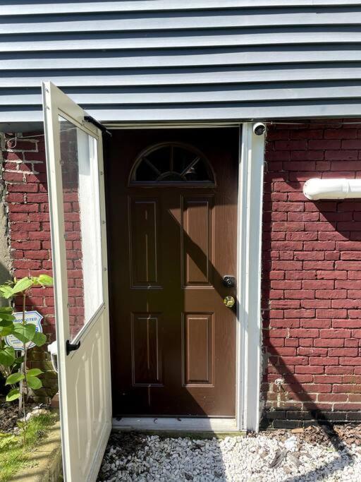 Lovely Two Bedroom Condo In South Boston Exterior foto